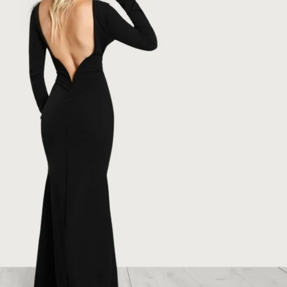 Back Plunge Dress - Picture 1 of 3